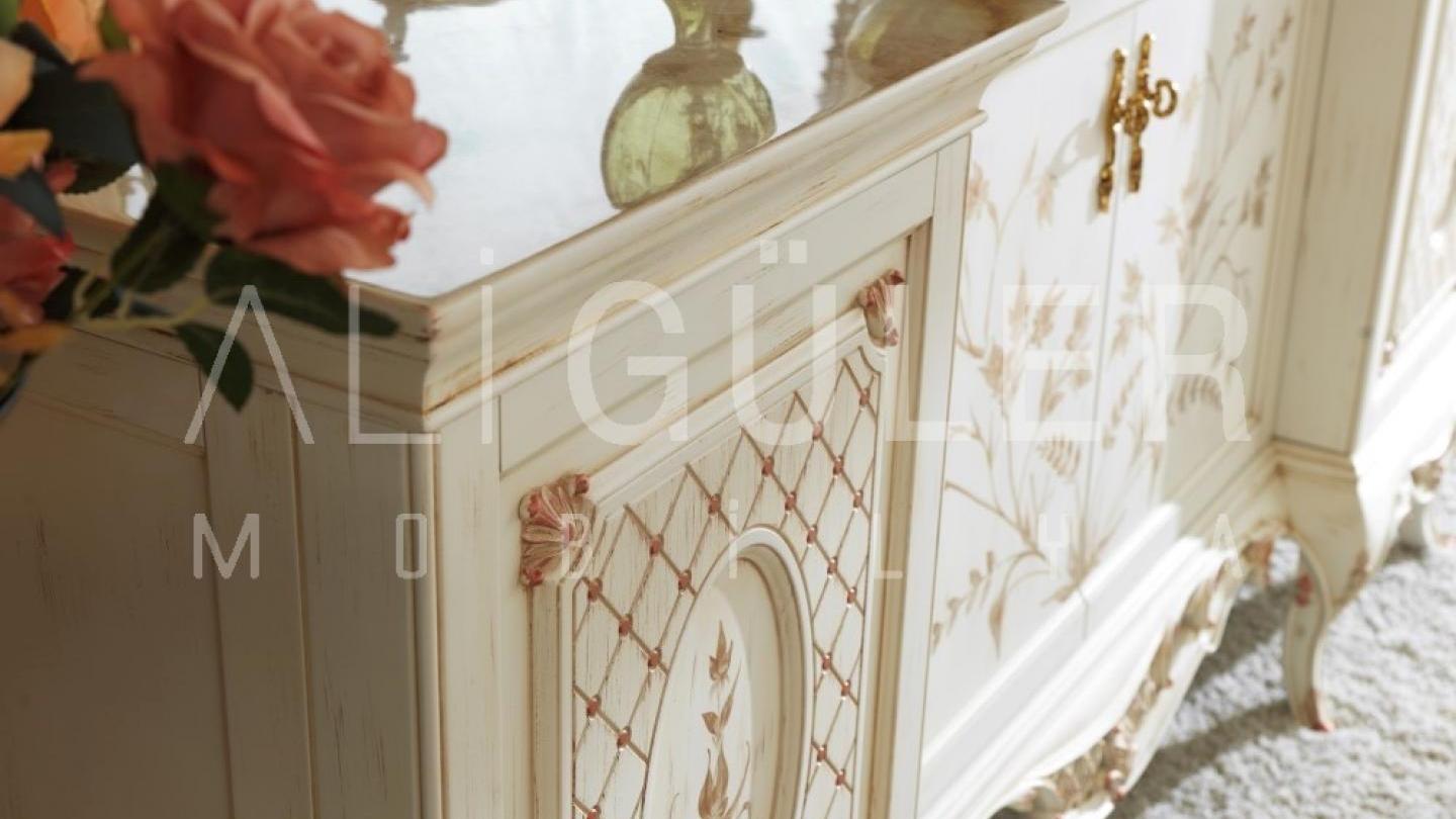 Yalı Yemek Odası